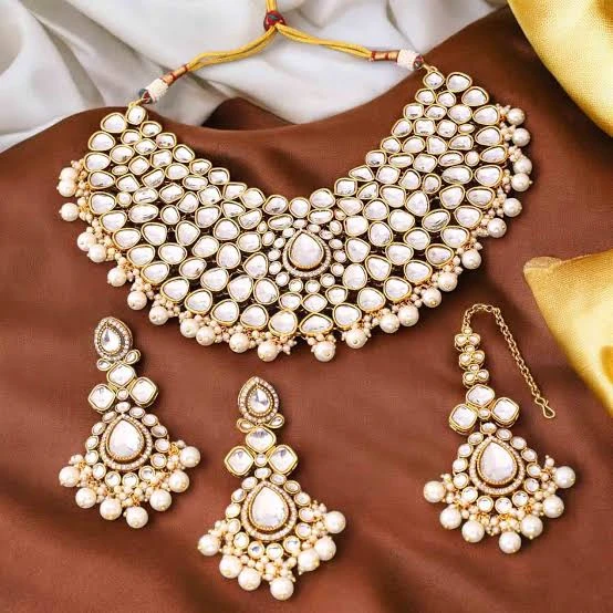 Jewellery & Accessories